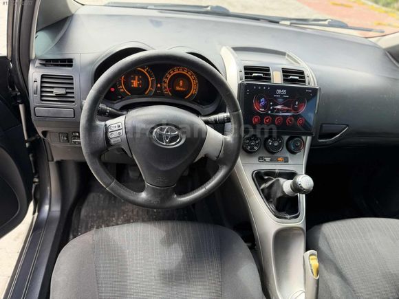 2007 MODEL TOYOTA AURİS TABLET EKRAN GERİ GÖRÜŞ