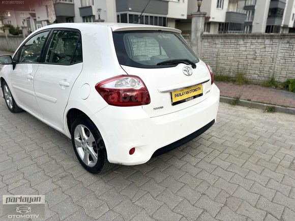 Parlayan otomotiv