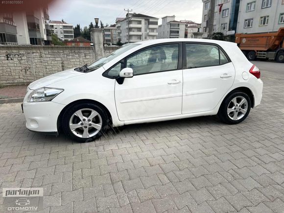 Parlayan otomotiv