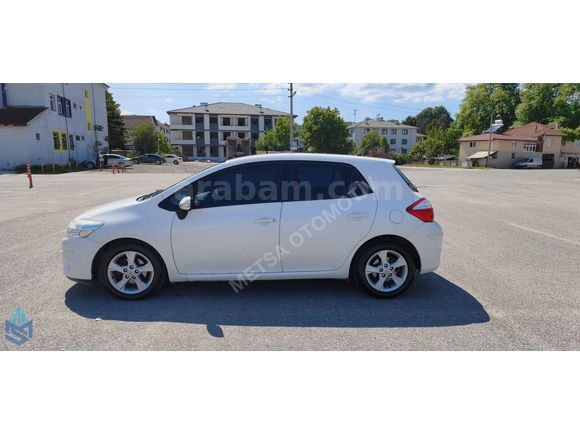 METSA'DAN 2012 MODEL AURİS 1.4 DİZEL MANUEL 125.000 KM