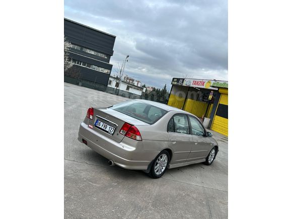 ACİL!!Honda Civic 1.6i VTEC ES 2006 Model  318.000 km