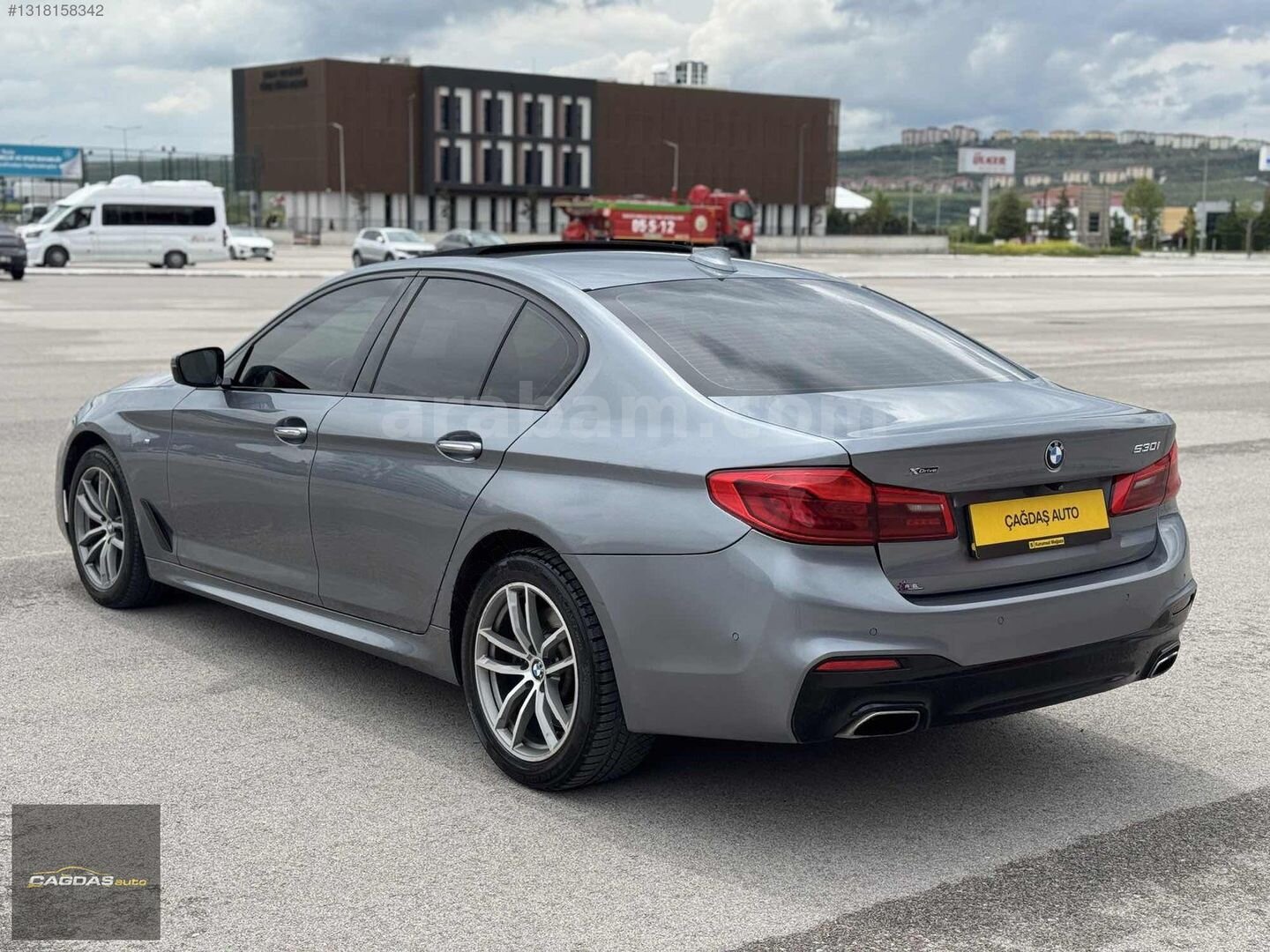 Galeriden BMW 5 Serisi 530i xDrive Executive M 2017 Model Çorum 179.000 km Gri 7