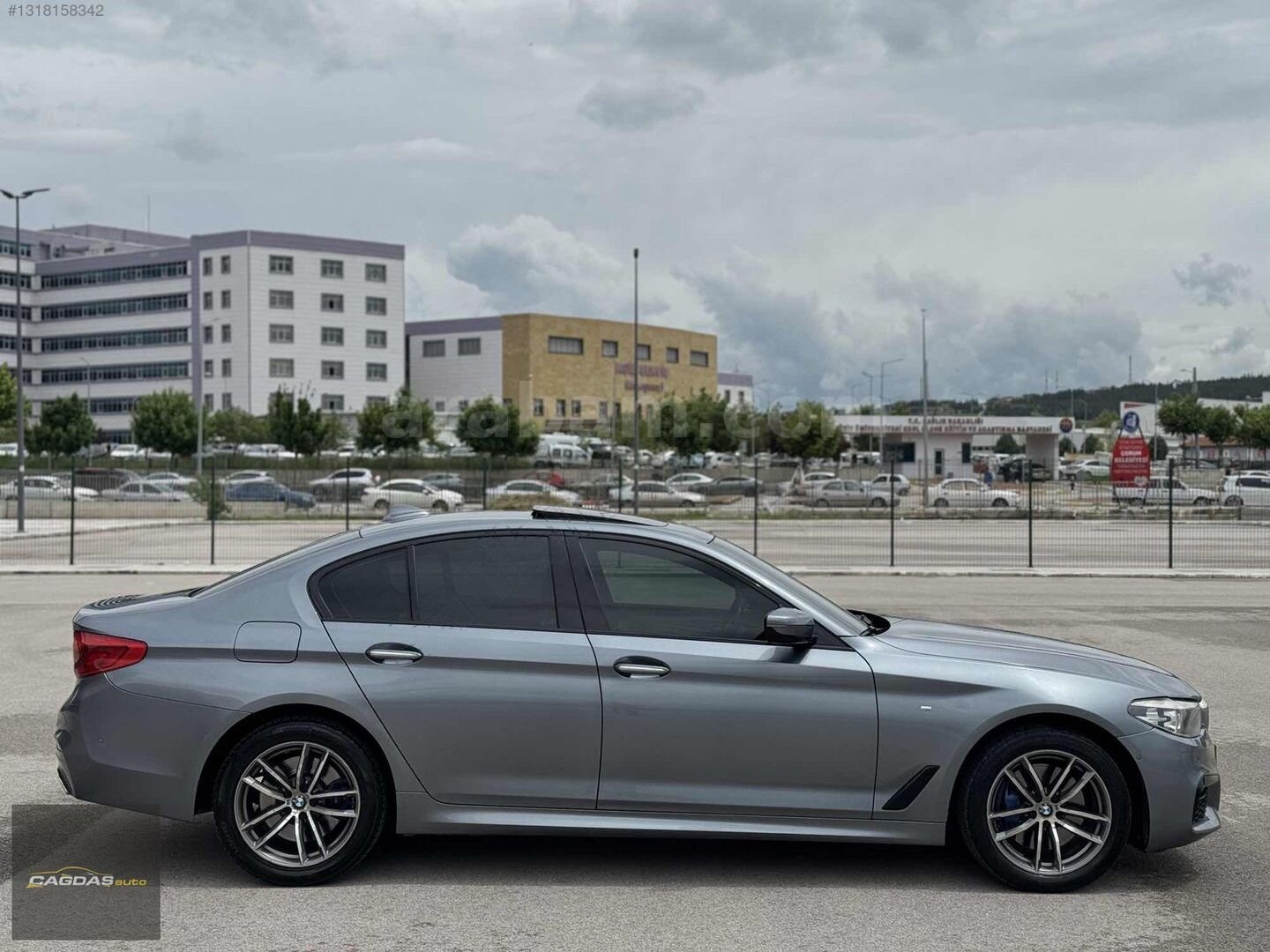 Galeriden BMW 5 Serisi 530i xDrive Executive M 2017 Model Çorum 179.000 km Gri 4