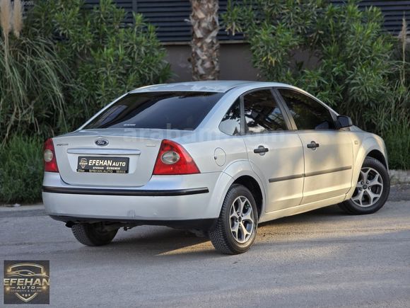EFEHAN AUTO'DAN 2005 FORD FOCUS