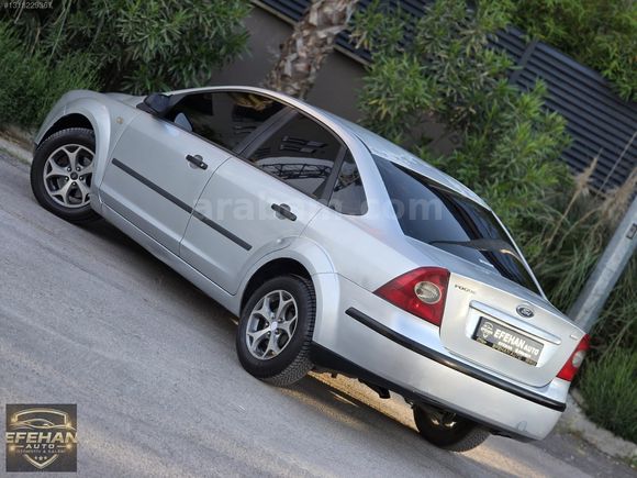 EFEHAN AUTO'DAN 2005 FORD FOCUS