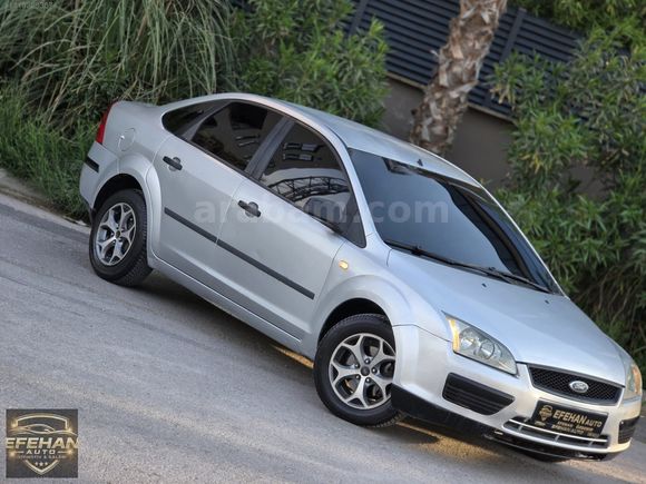 EFEHAN AUTO'DAN 2005 FORD FOCUS