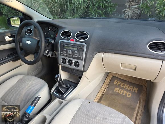 EFEHAN AUTO'DAN 2005 FORD FOCUS