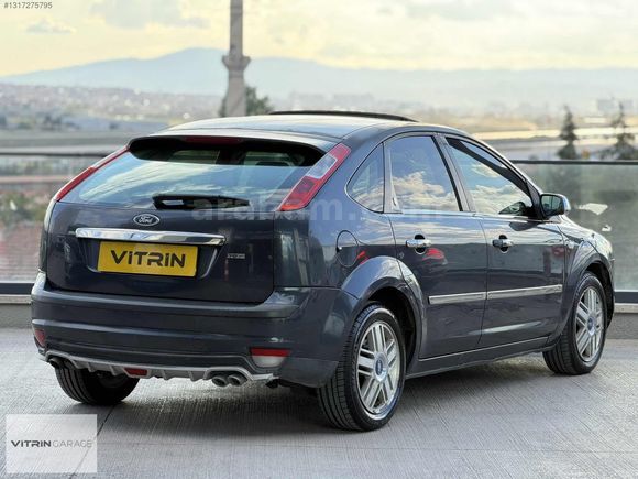 2006 FORD FOCUS 1.6 TDCI GHIA MANUEL SUNROOF