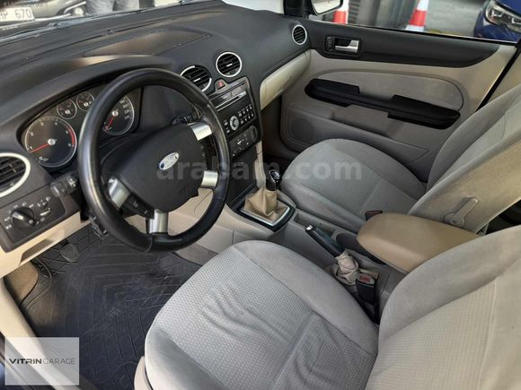 2006 FORD FOCUS 1.6 TDCI GHIA MANUEL SUNROOF
