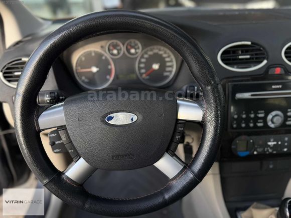 2006 FORD FOCUS 1.6 TDCI GHIA MANUEL SUNROOF