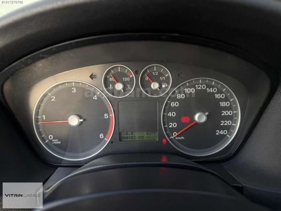 2006 FORD FOCUS 1.6 TDCI GHIA MANUEL SUNROOF
