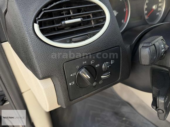 2006 FORD FOCUS 1.6 TDCI GHIA MANUEL SUNROOF