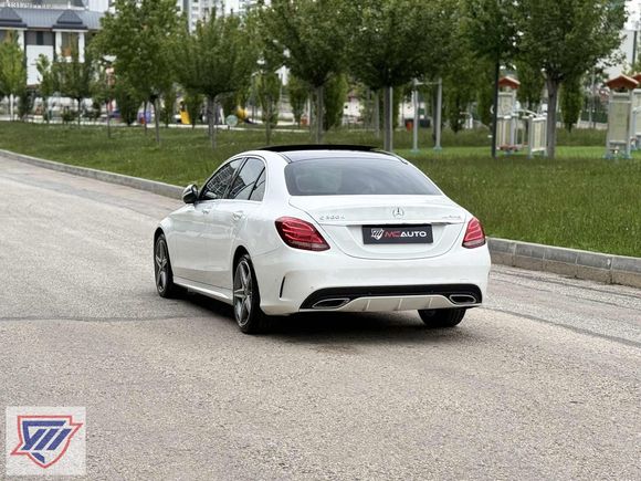 MERCEDES C200 d AMG 7G-Tronic