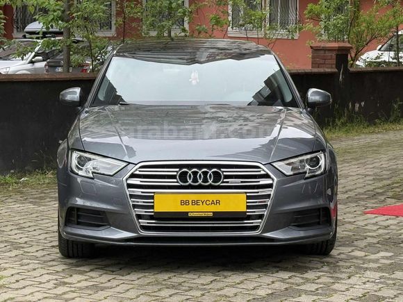 BB BEYCAR DAN AUDİ A3 DÜŞÜK KM HATASIZ CAM TAVAN