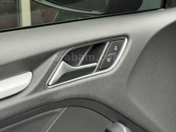 BB BEYCAR DAN AUDİ A3 DÜŞÜK KM HATASIZ CAM TAVAN