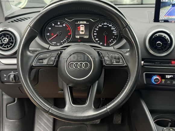 BB BEYCAR DAN AUDİ A3 DÜŞÜK KM HATASIZ CAM TAVAN