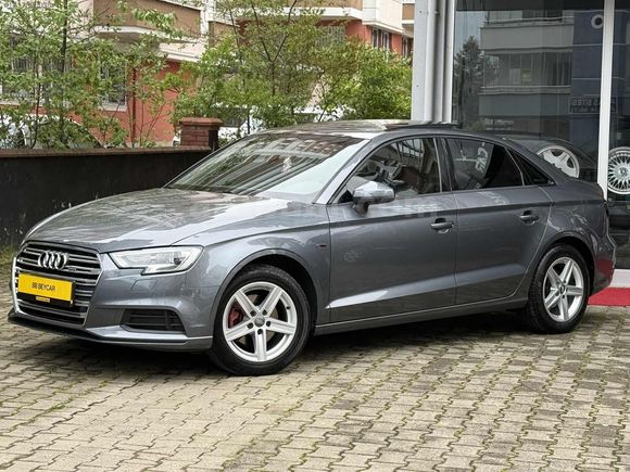 BB BEYCAR DAN AUDİ A3 DÜŞÜK KM HATASIZ CAM TAVAN