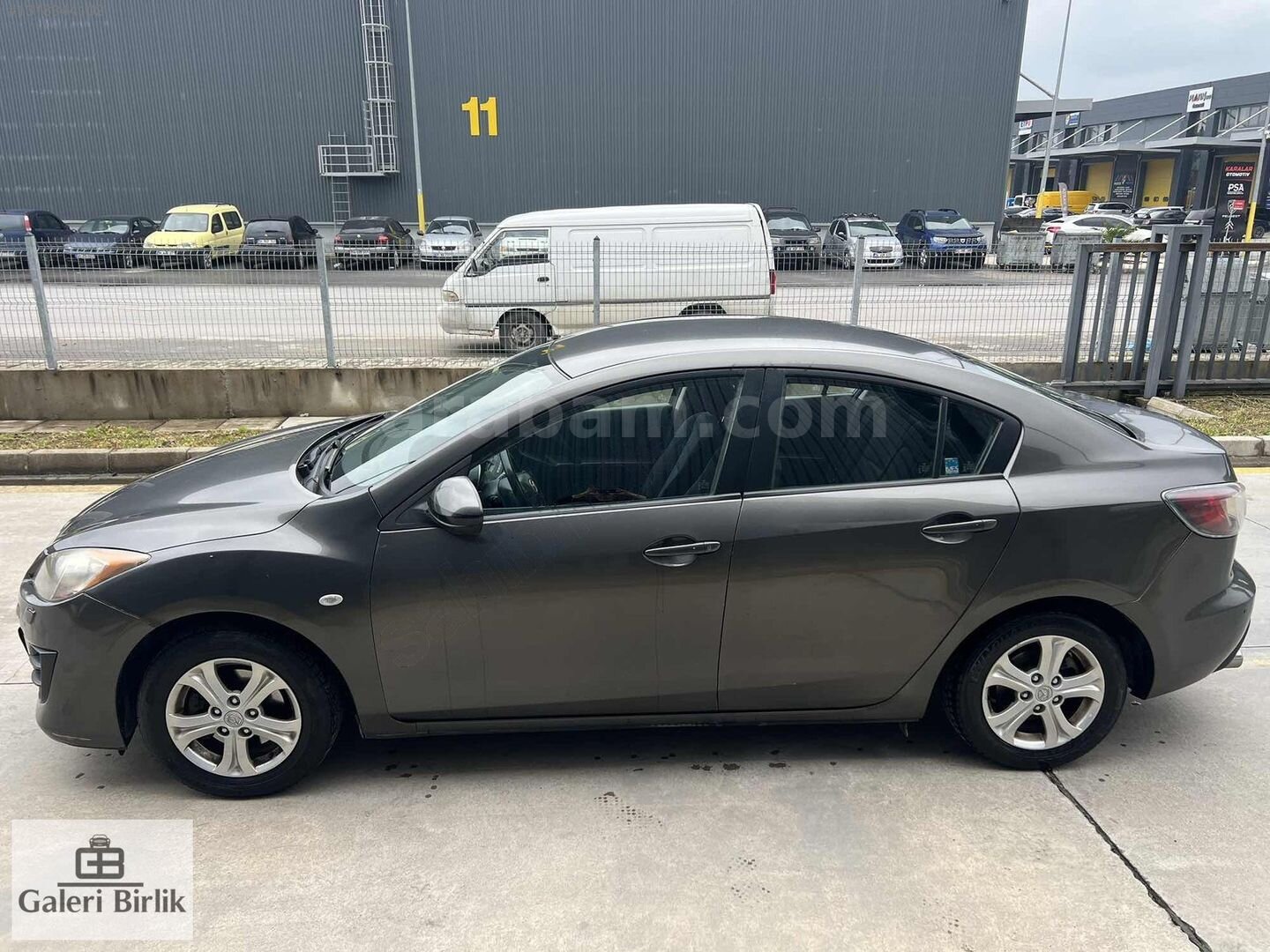 Galeriden Mazda 3 1.6 Touring 2010 Model Sakarya 265.000 km Füme 4