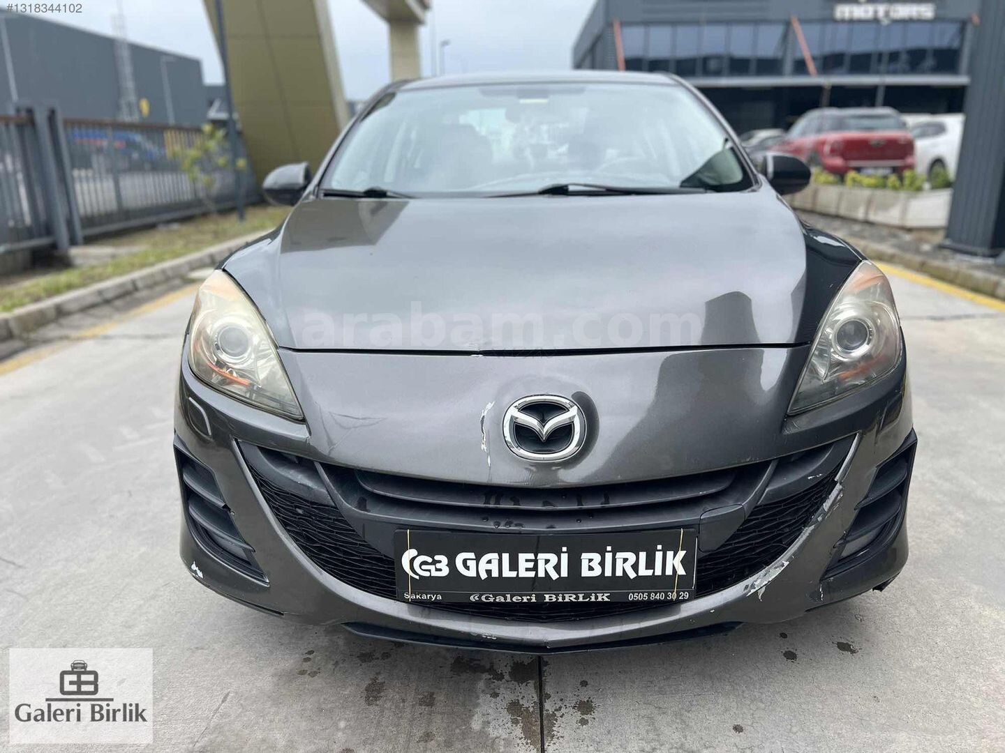 Galeriden Mazda 3 1.6 Touring 2010 Model Sakarya 265.000 km Füme 2