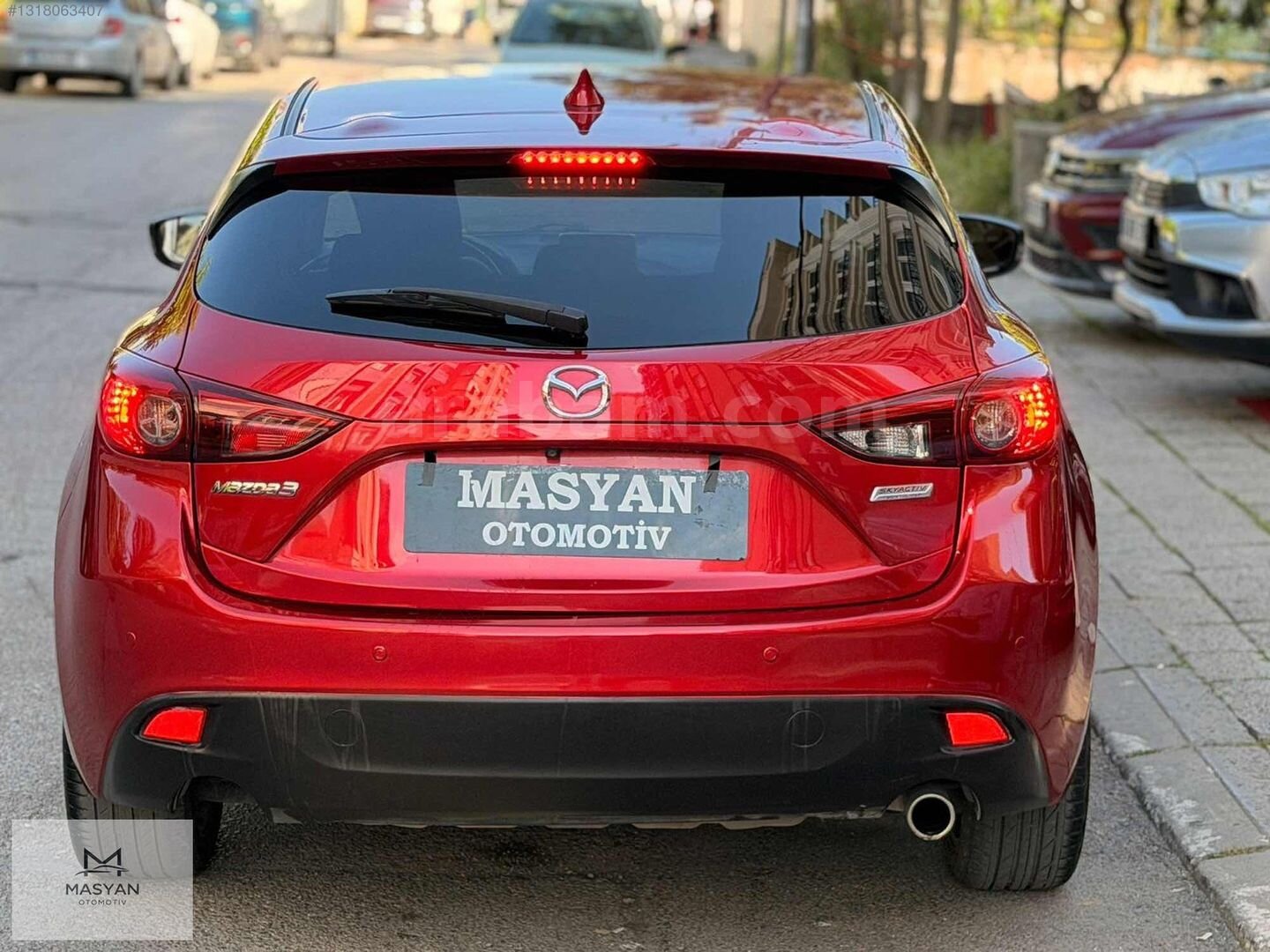 Galeriden Mazda 3 1.5 SkyActive-G Power Sense 2015 Model İstanbul 172.000 km Kırmızı 5