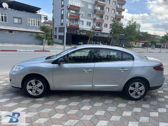 2012 MODEL RENAULT FULUENCE 1.6 BENZİNLİ 80 BİN KM EXTREM HATASZ