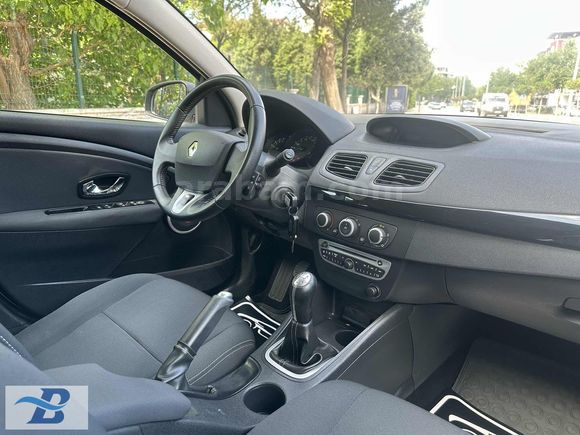 2012 MODEL RENAULT FULUENCE 1.6 BENZİNLİ 80 BİN KM EXTREM HATASZ