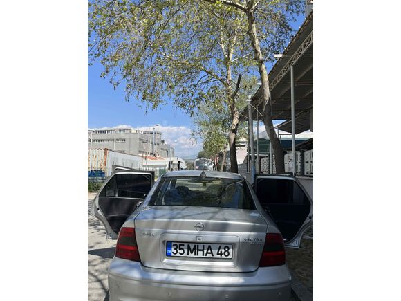 Sahibinden Opel Vectra 2.0 CDX 2001 Model 