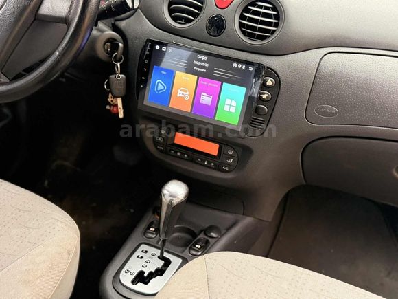 Emsalsiz Temizlikte Red Line C3 Otomatik Vites 185bin Km de