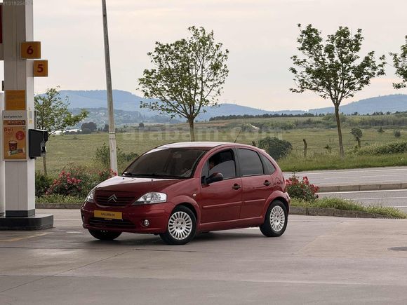 Emsalsiz Temizlikte Red Line C3 Otomatik Vites 185bin Km de