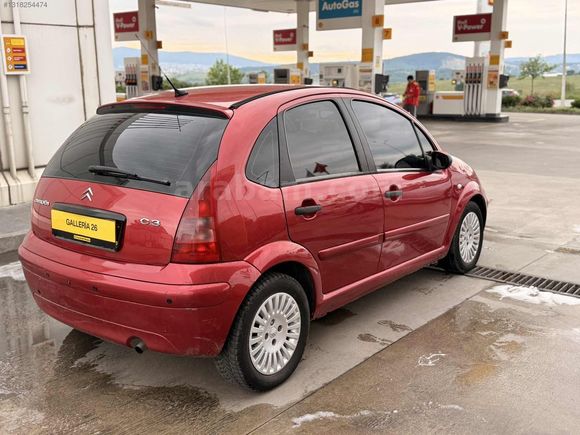Emsalsiz Temizlikte Red Line C3 Otomatik Vites 185bin Km de