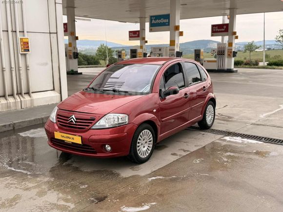 Emsalsiz Temizlikte Red Line C3 Otomatik Vites 185bin Km de