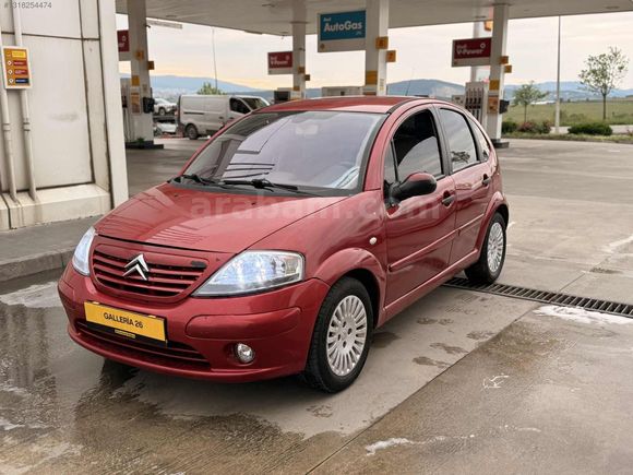 Emsalsiz Temizlikte Red Line C3 Otomatik Vites 185bin Km de