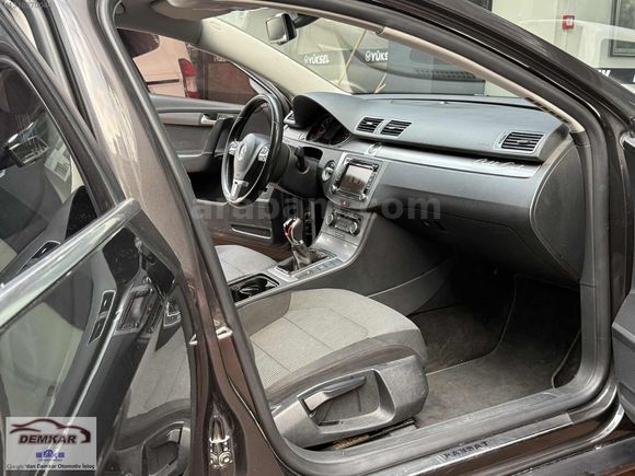 Demkar otomotiv den bakımlı Passat