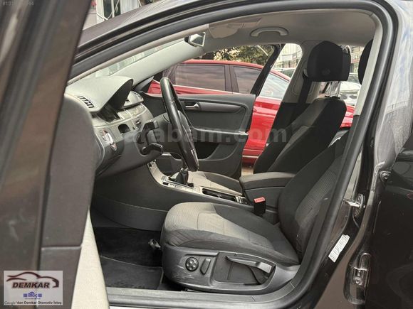 Demkar otomotiv den bakımlı Passat