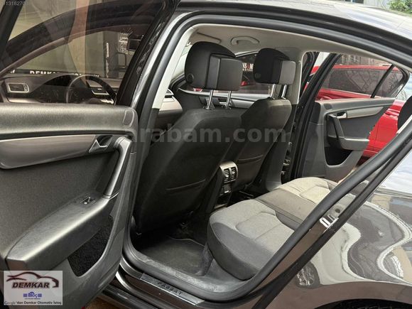Demkar otomotiv den bakımlı Passat