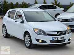 2012 ASTRA HATASIZ BOYASIZ ÇİZİKSİZ DÜŞÜK KM LPG OTOMATİK
