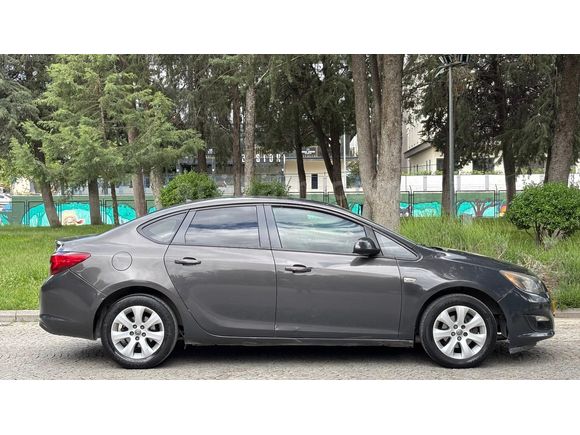 AYYAP MOTOR'DAN 2016 OPEL ASTRA
