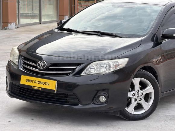 2012 MODEL OTOMATİK MAKYAJLI COROLLA ELAGANT EN DOLUSU CAM GİBİ