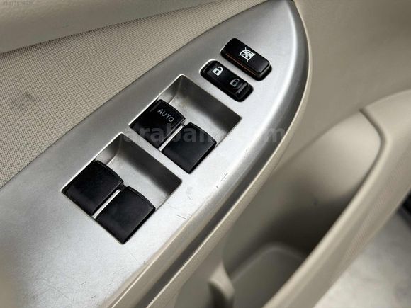 2012 MODEL OTOMATİK MAKYAJLI COROLLA ELAGANT EN DOLUSU CAM GİBİ