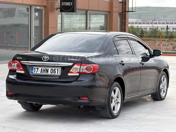 2012 MODEL OTOMATİK MAKYAJLI COROLLA ELAGANT EN DOLUSU CAM GİBİ