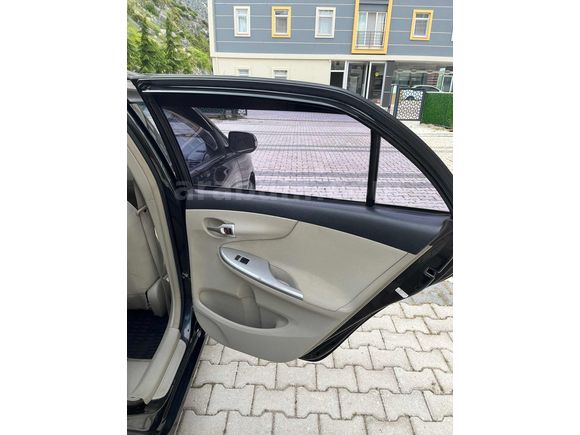 OTOMATİK TOYOTA COROLLA 1.4 4D