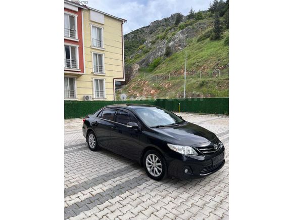 OTOMATİK TOYOTA COROLLA 1.4 4D
