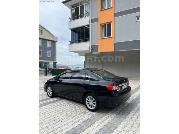 OTOMATİK TOYOTA COROLLA 1.4 4D
