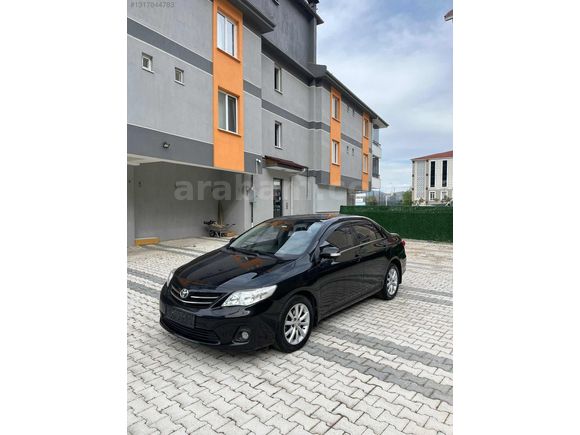 OTOMATİK TOYOTA COROLLA 1.4 4D