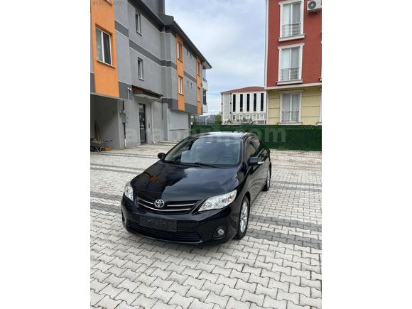 OTOMATİK TOYOTA COROLLA 1.4 4D