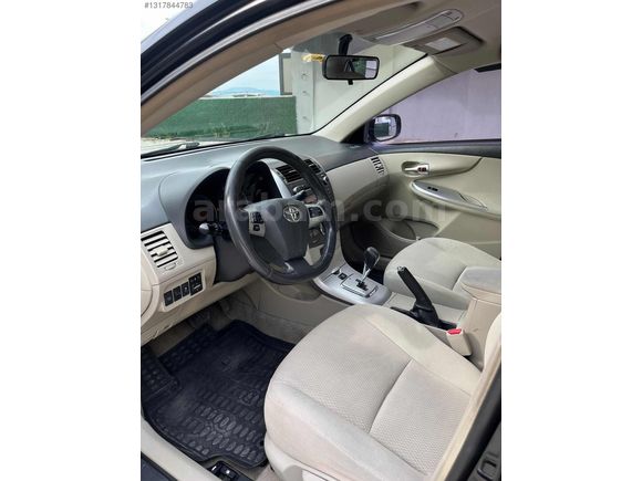 OTOMATİK TOYOTA COROLLA 1.4 4D