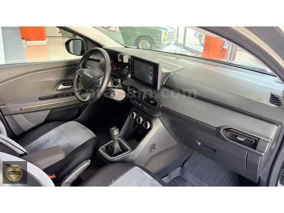 İLKER ŞEN AUTO'dan DACIA JOGGER 1.0 TCE EXTREME(7KOKTUK)