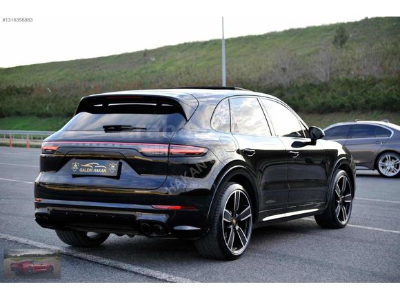 2023 PORSCHE CAYENNE 3.0 V6 BOSE -PLATIUM HEAD UP