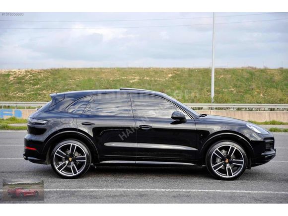 2023 PORSCHE CAYENNE 3.0 V6 BOSE -PLATIUM HEAD UP