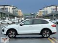 2012 MODEL PORSCHE CAYENNE DEĞİŞENSZ ARKA KLİMA PUSULA NAVİ SAAT